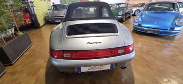 Porsche 993 Carrera 2 — photo 6