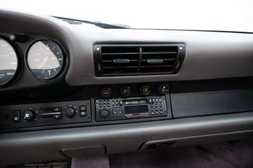 Porsche 964 Turbo — photo 23