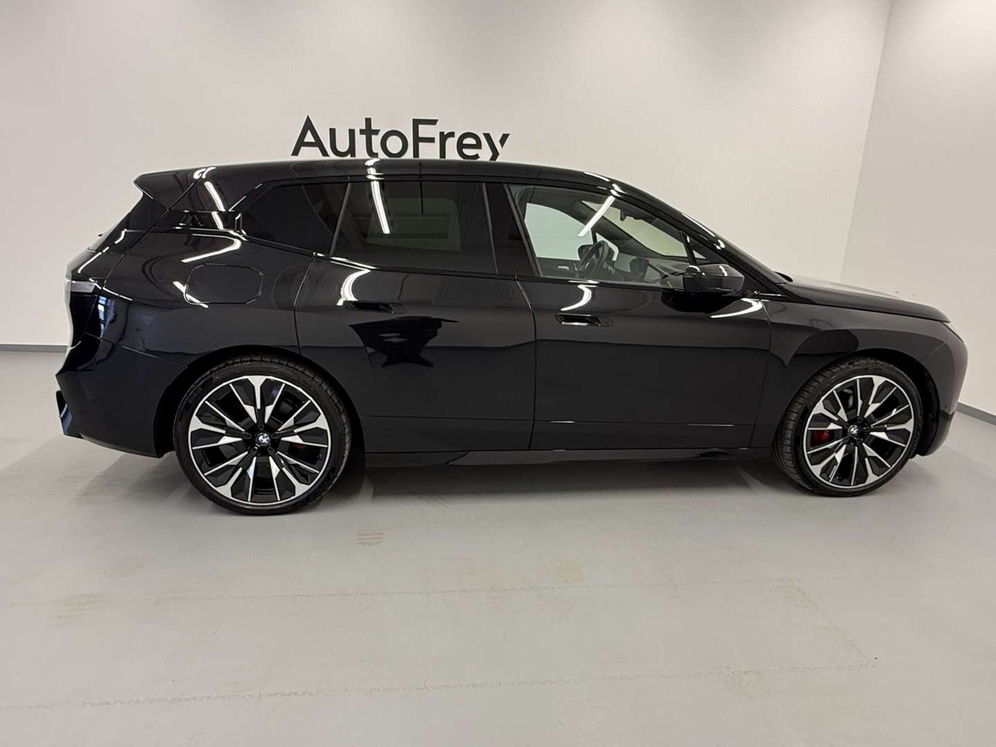 BMW IX XDrive60 - 2025 - Joinsteer - #3