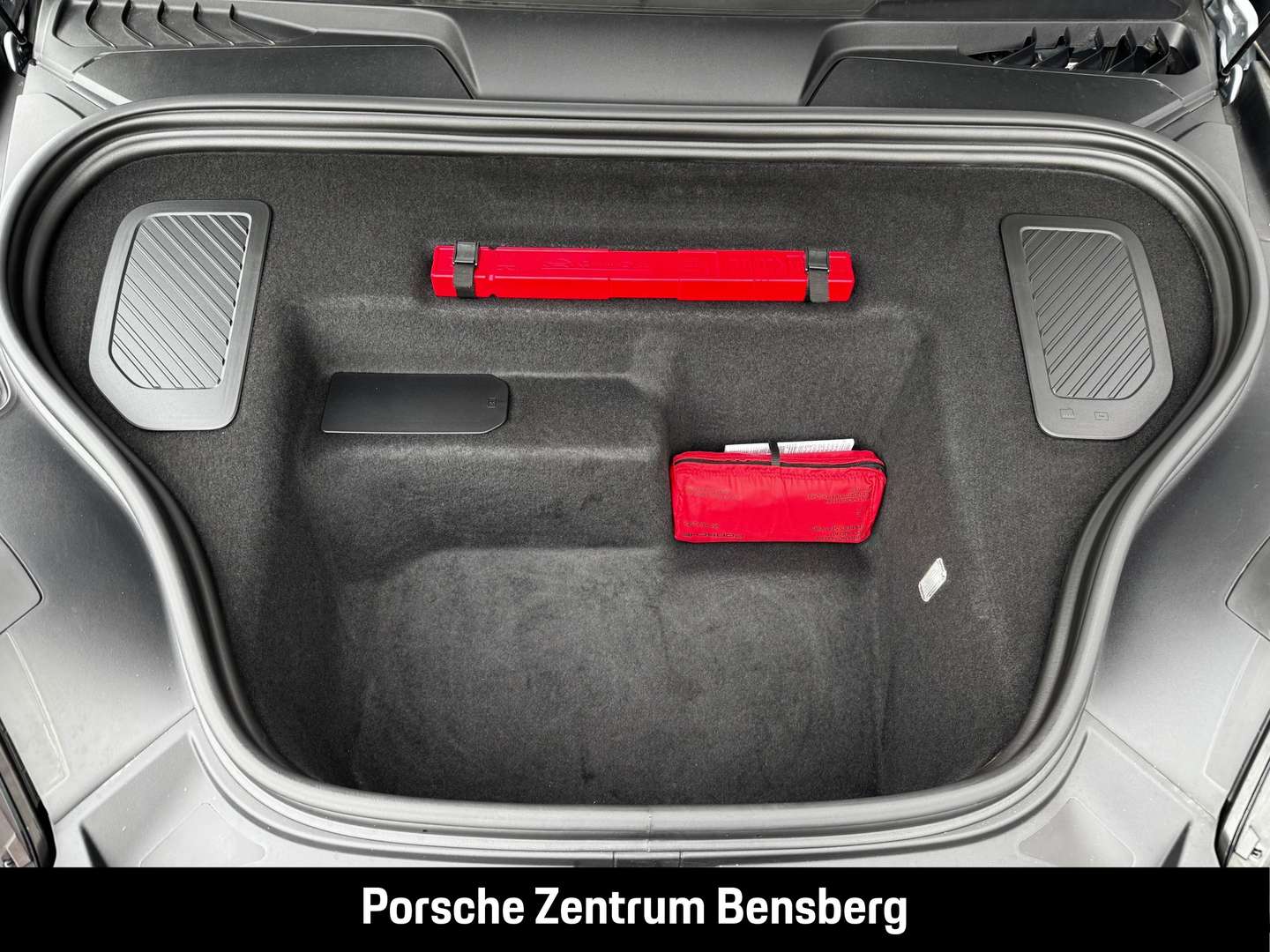 Porsche Macan Electrique - 2024 - Joinsteer - #23