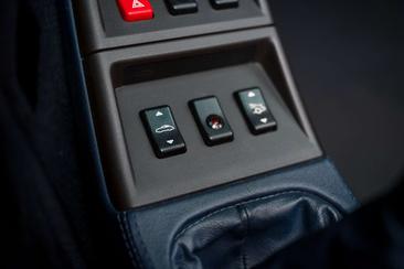Porsche 993 Carrera 2 — photo 37