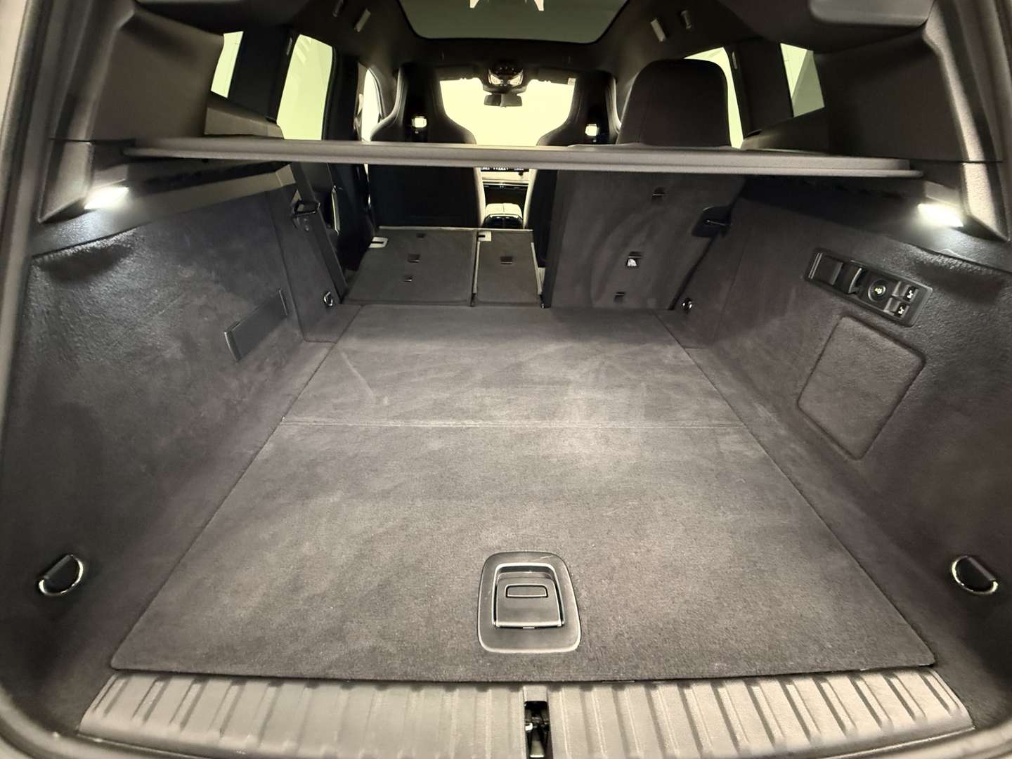 BMW IX XDrive60 - 2025 - Joinsteer - #14