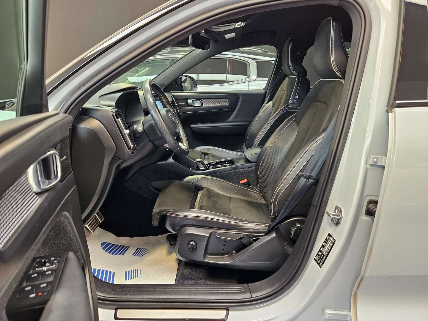 Volvo XC40 T3 R Design - 2020 - Joinsteer - #11