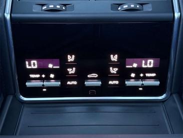 Porsche Panamera I — photo 33