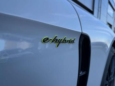 Porsche Panamera I — photo 41