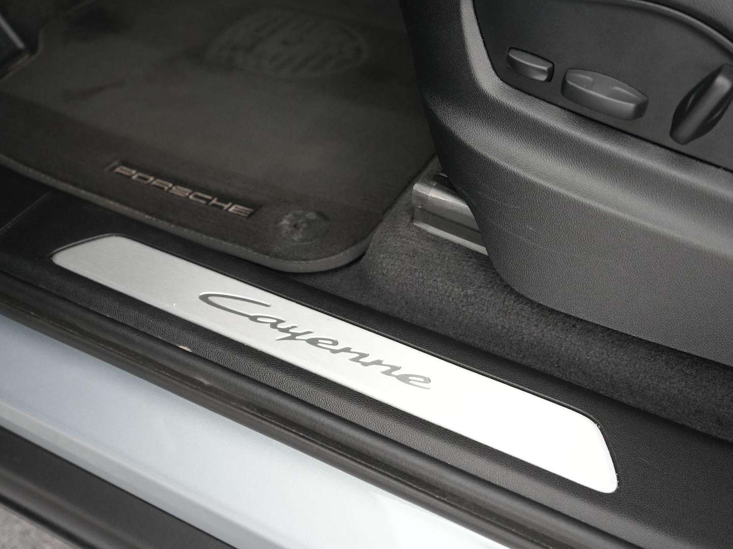 Porsche Cayenne III E-Hybrid - 2025 - Joinsteer - #18