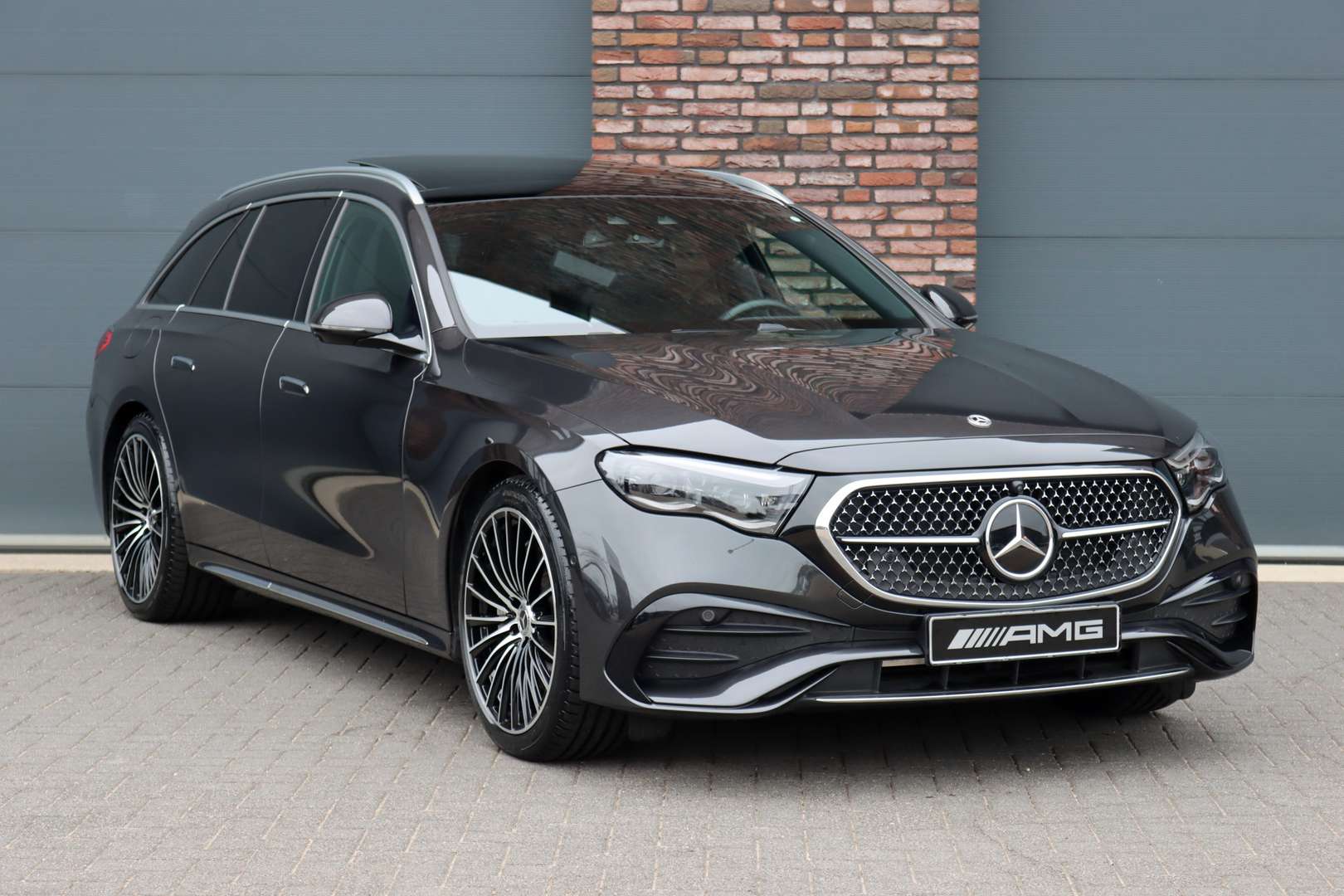 Mercedes Classe E Break 300 AMG Line - 2024 - Joinsteer - #2