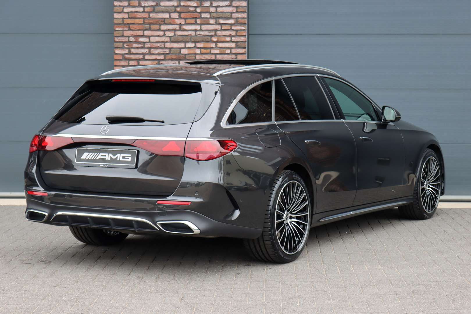 Mercedes Classe E Break 300 AMG Line - 2024 - Joinsteer - #7