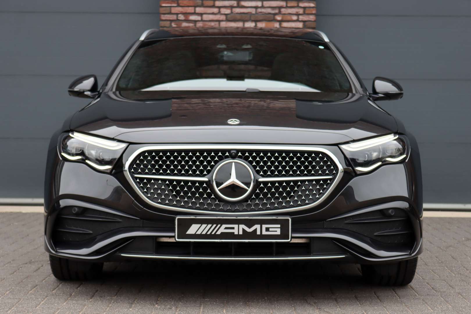 Mercedes Classe E Break 300 AMG Line - 2024 - Joinsteer - #13