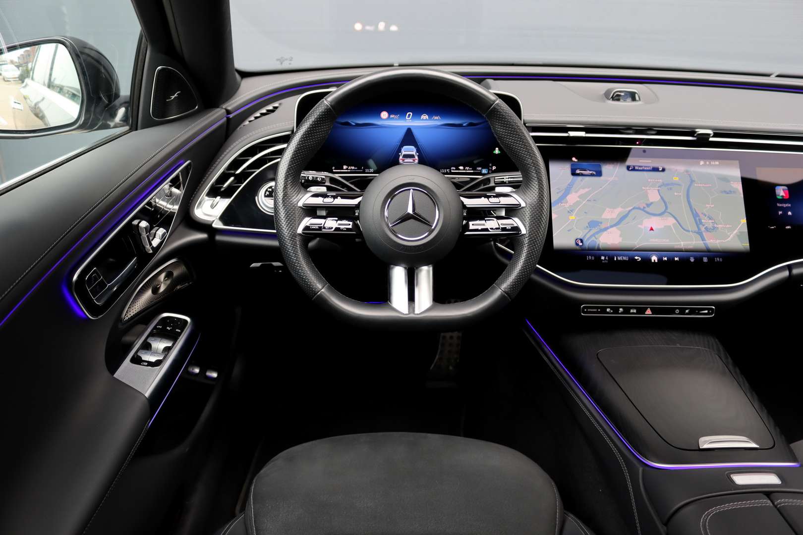 Mercedes Classe E Break 300 AMG Line - 2024 - Joinsteer - #29