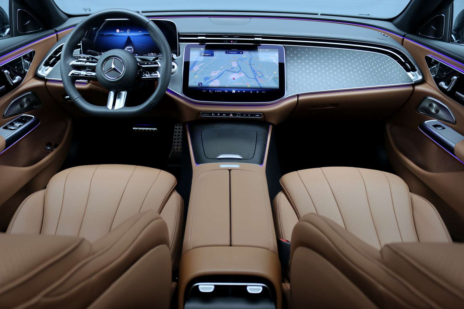 Mercedes Classe E Break 300 AMG Line - 2025 - Joinsteer - #3