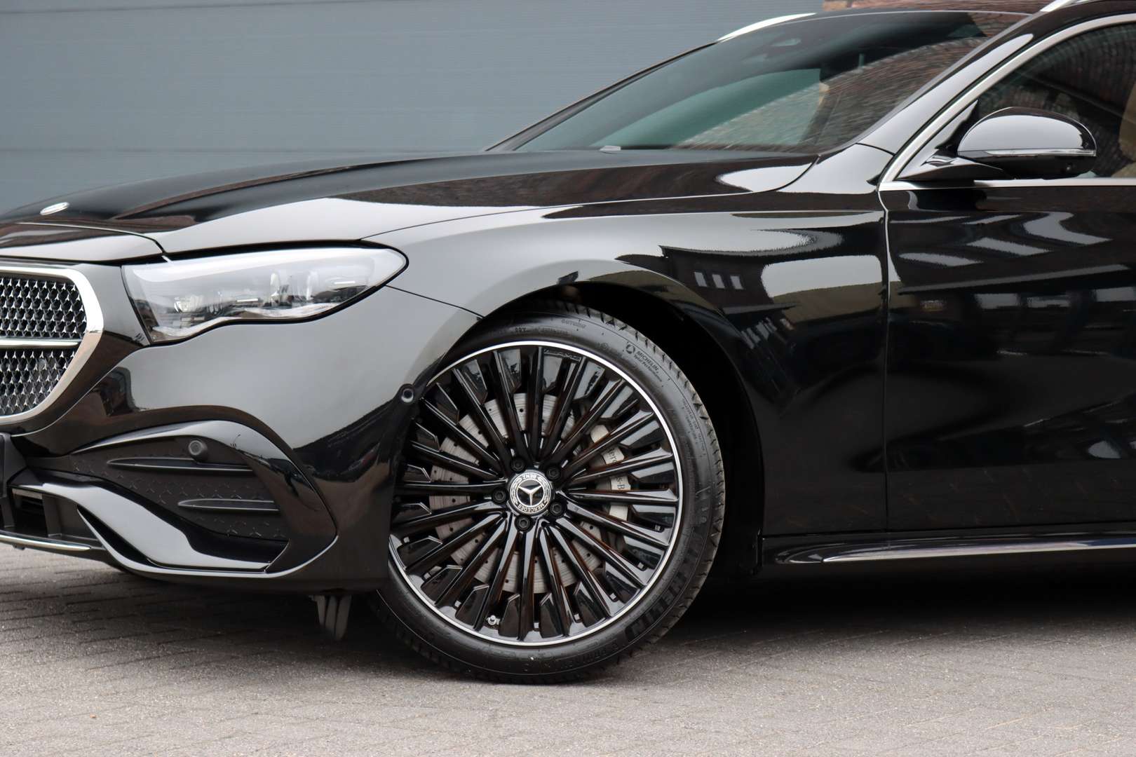 Mercedes Classe E Break 300 AMG Line - 2025 - Joinsteer - #17