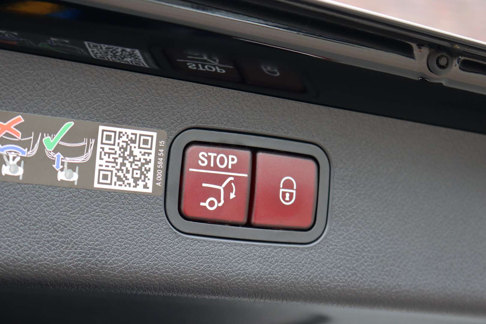 Mercedes Classe E Break 300 AMG Line - 2025 - Joinsteer - #37