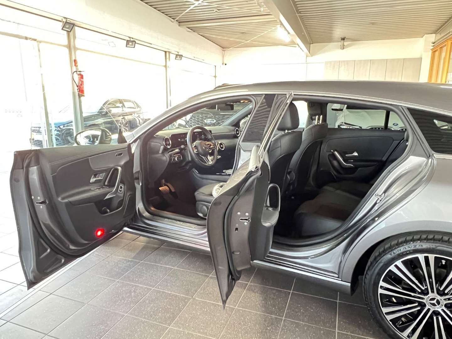 Mercedes CLA 200d Shooting Brake 200 Progressive - 2023 - Joinsteer - #12