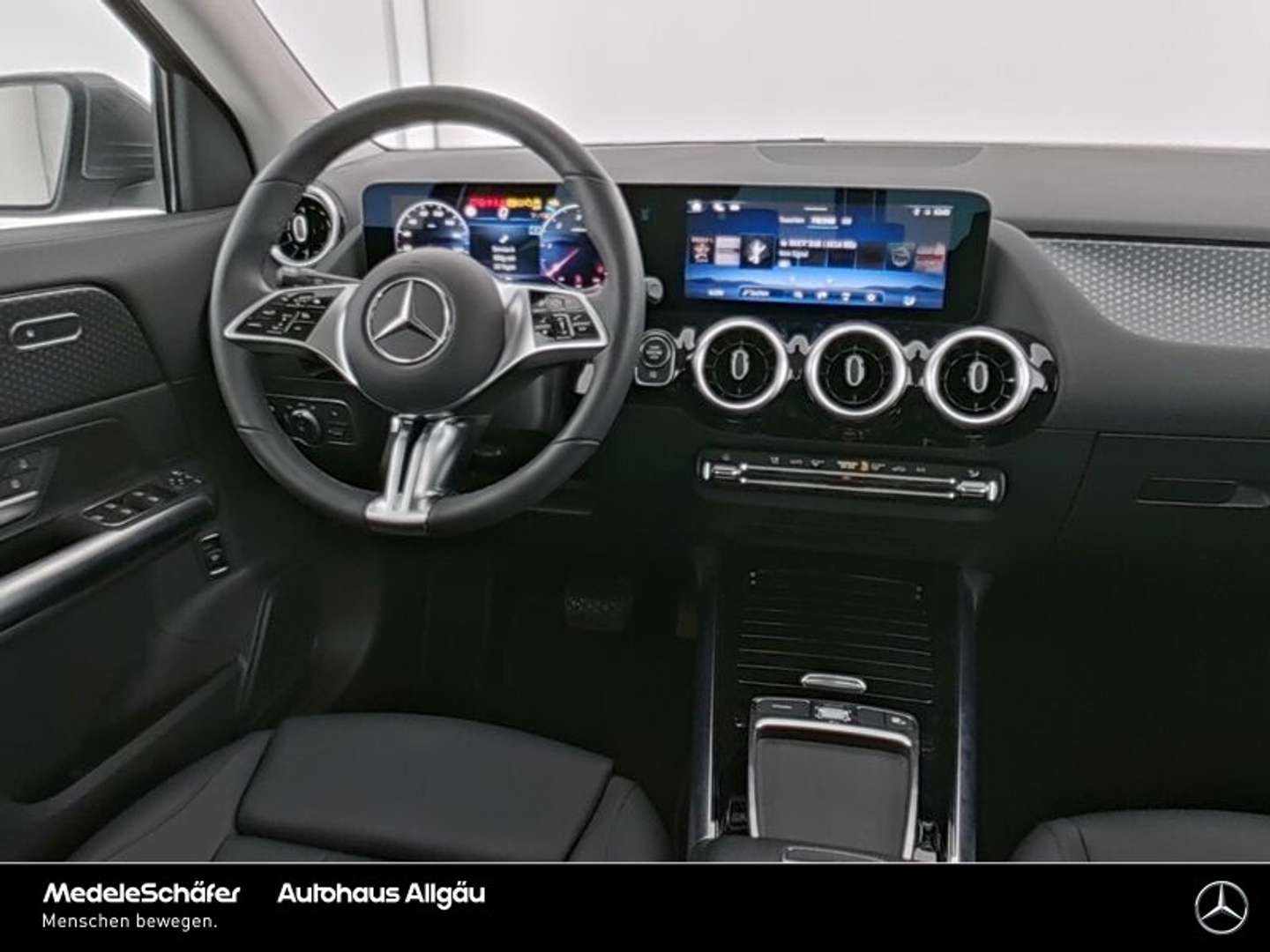 Mercedes GLA 180 Progressive - 2025 - Joinsteer - #5