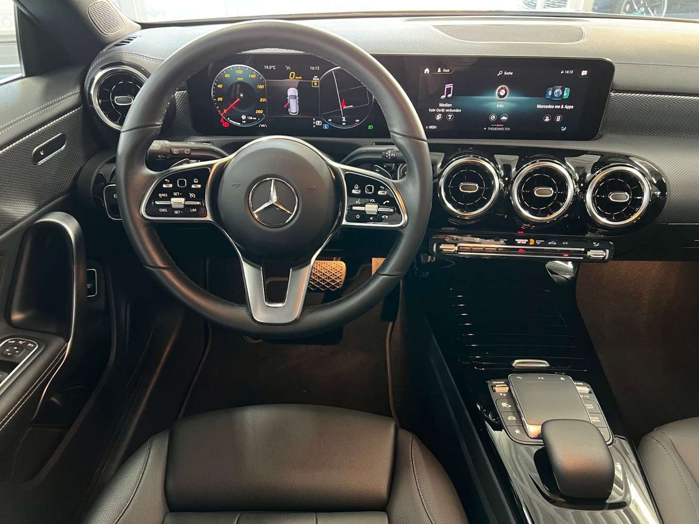 Mercedes CLA 200d Shooting Brake 200 Progressive - 2023 - Joinsteer - #29