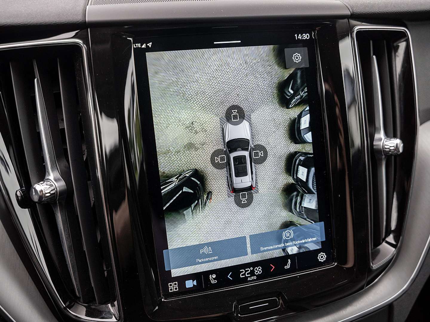 Volvo XC60 B4 Momentum - 2022 - Joinsteer - #9