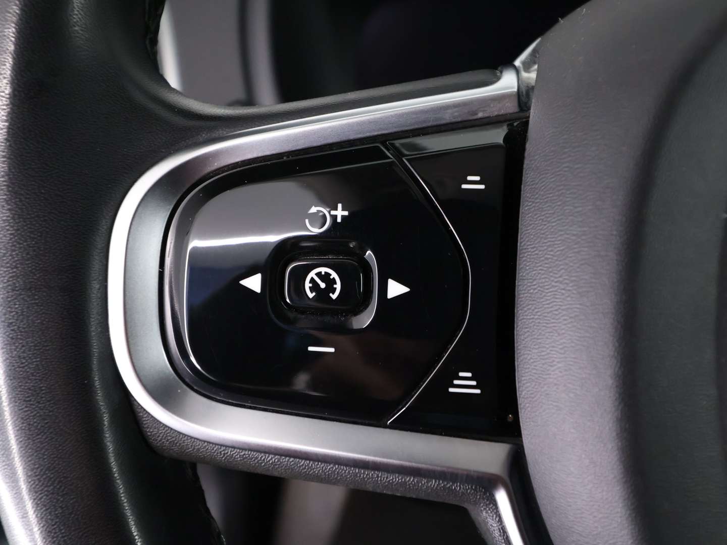 Volvo XC90 B5 Core - 2023 - Joinsteer - #23