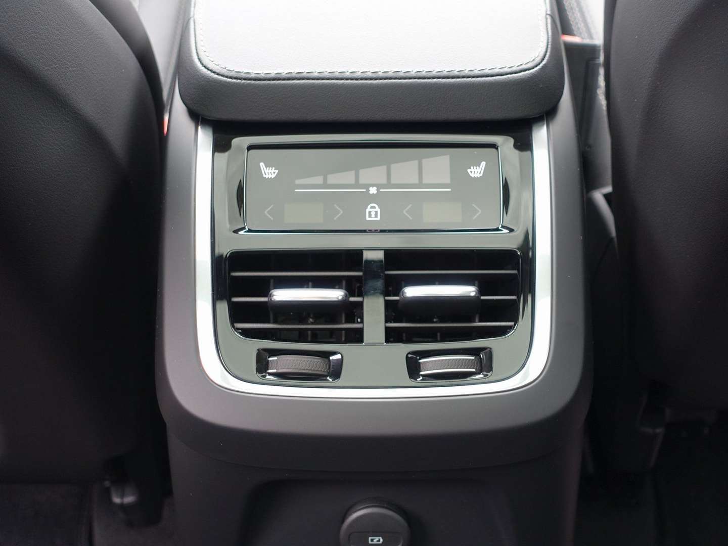 Volvo XC90 T8 Ultimate - 2024 - Joinsteer - #15