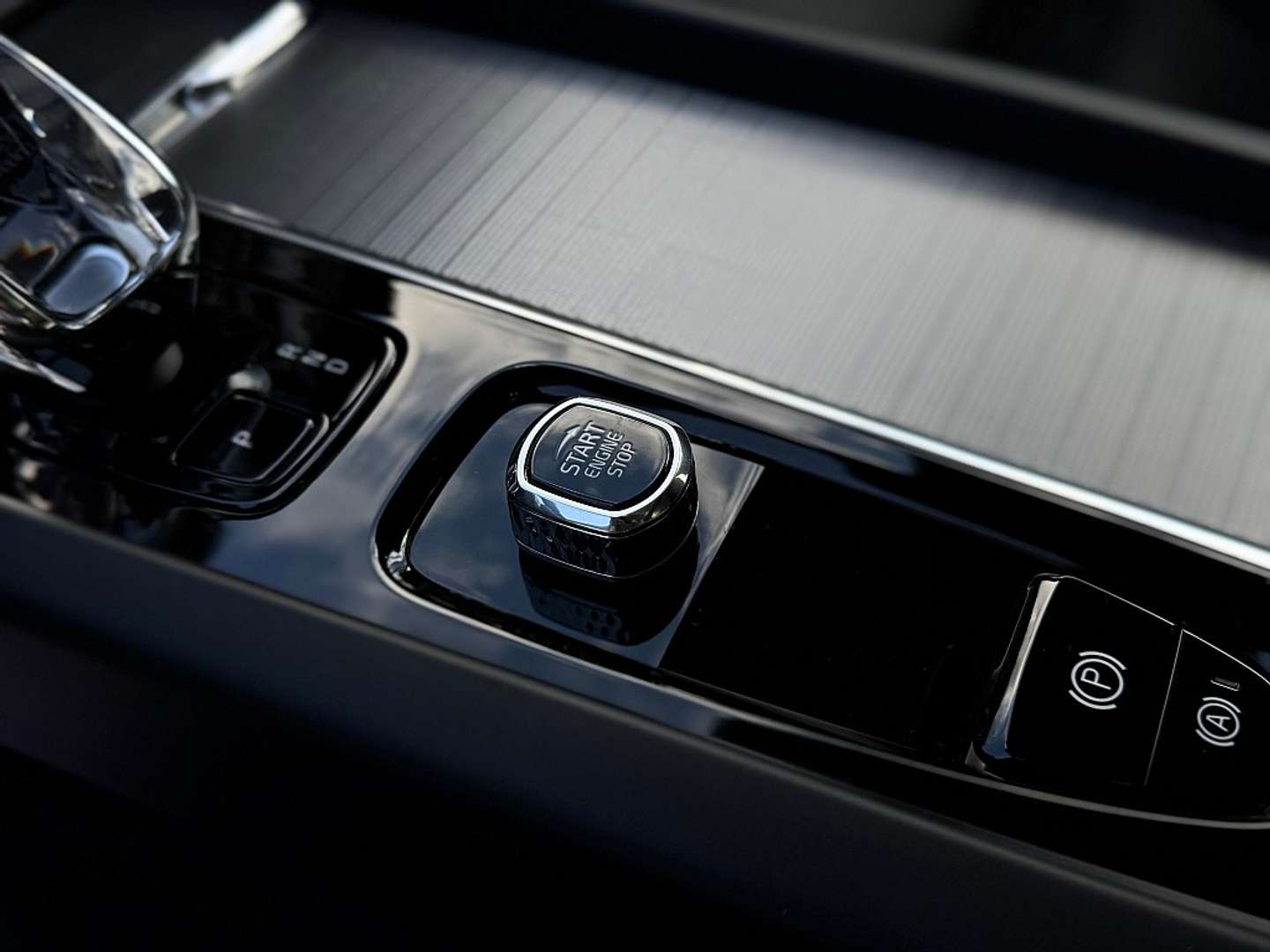 Volvo XC60 T6 Recharge Plus - 2023 - Joinsteer - #28