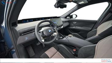 BMW iX3 XDrive50 — photo 13