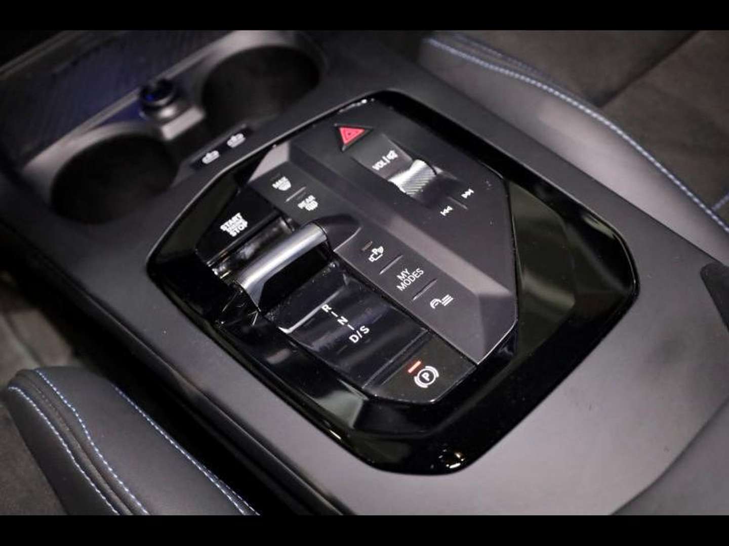 BMW Série 1 Hatch M Sport 120 - 2024 - Joinsteer - #13