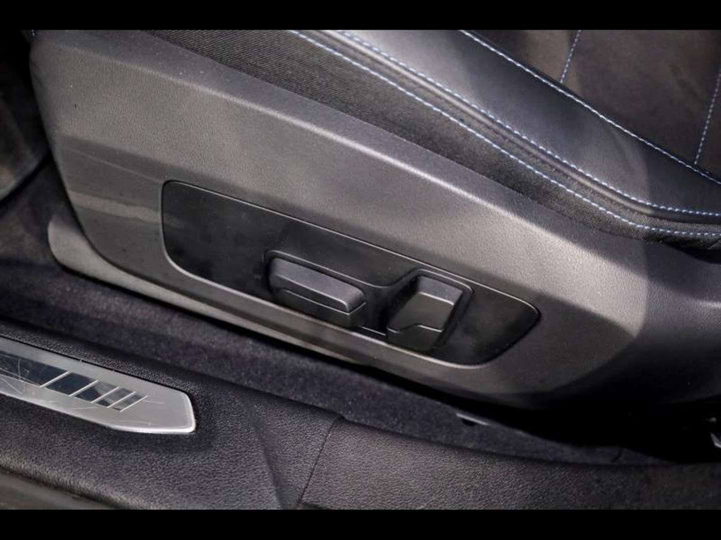 BMW Série 1 Hatch M Sport 120 - 2024 - Joinsteer - #19
