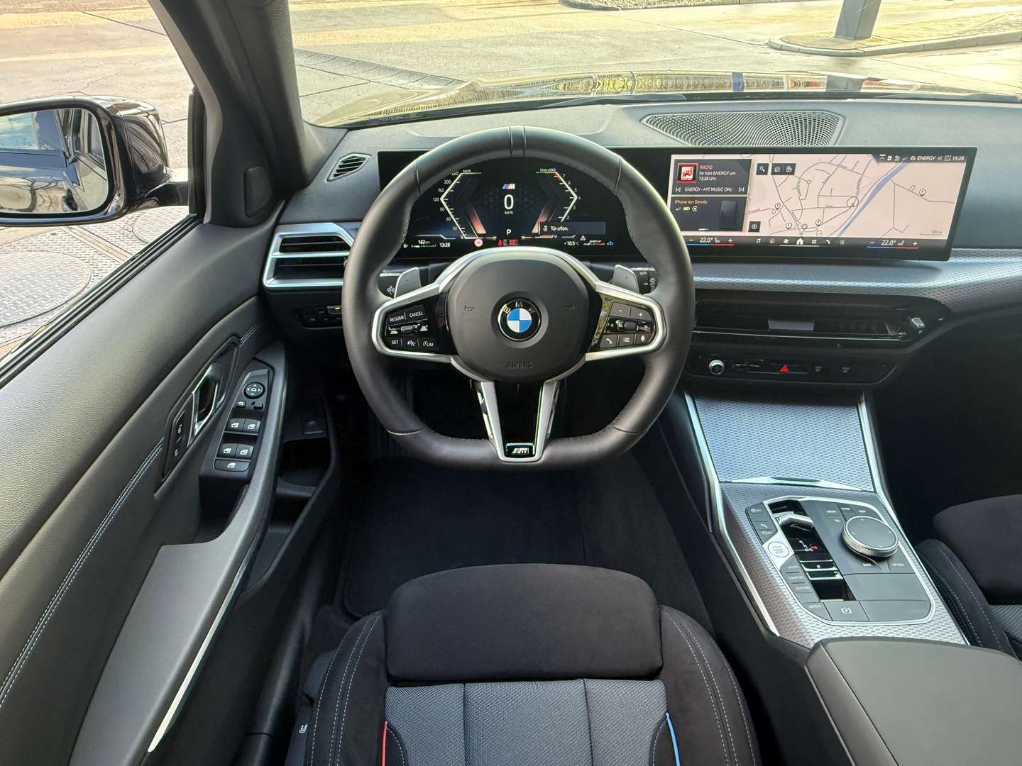 BMW 330i M Sport 330i XDrive - 2024 - Joinsteer - #16