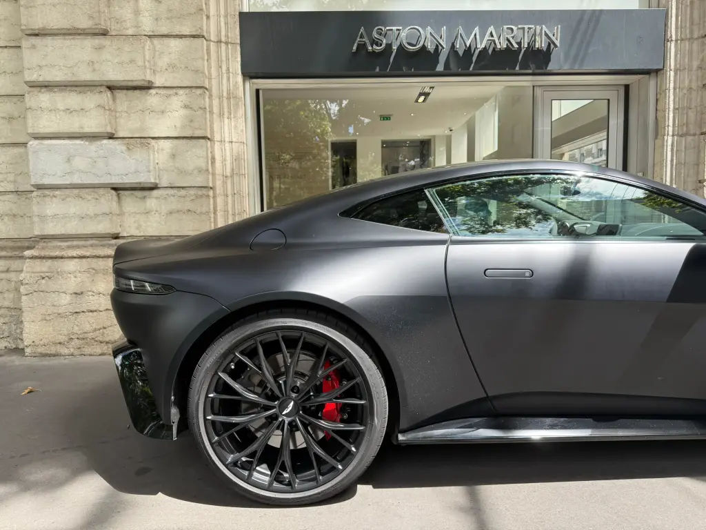 Aston Martin Vantage (2017-23) Vantage F1 Edition Coupe 4.0 - 2023 - Joinsteer - #33