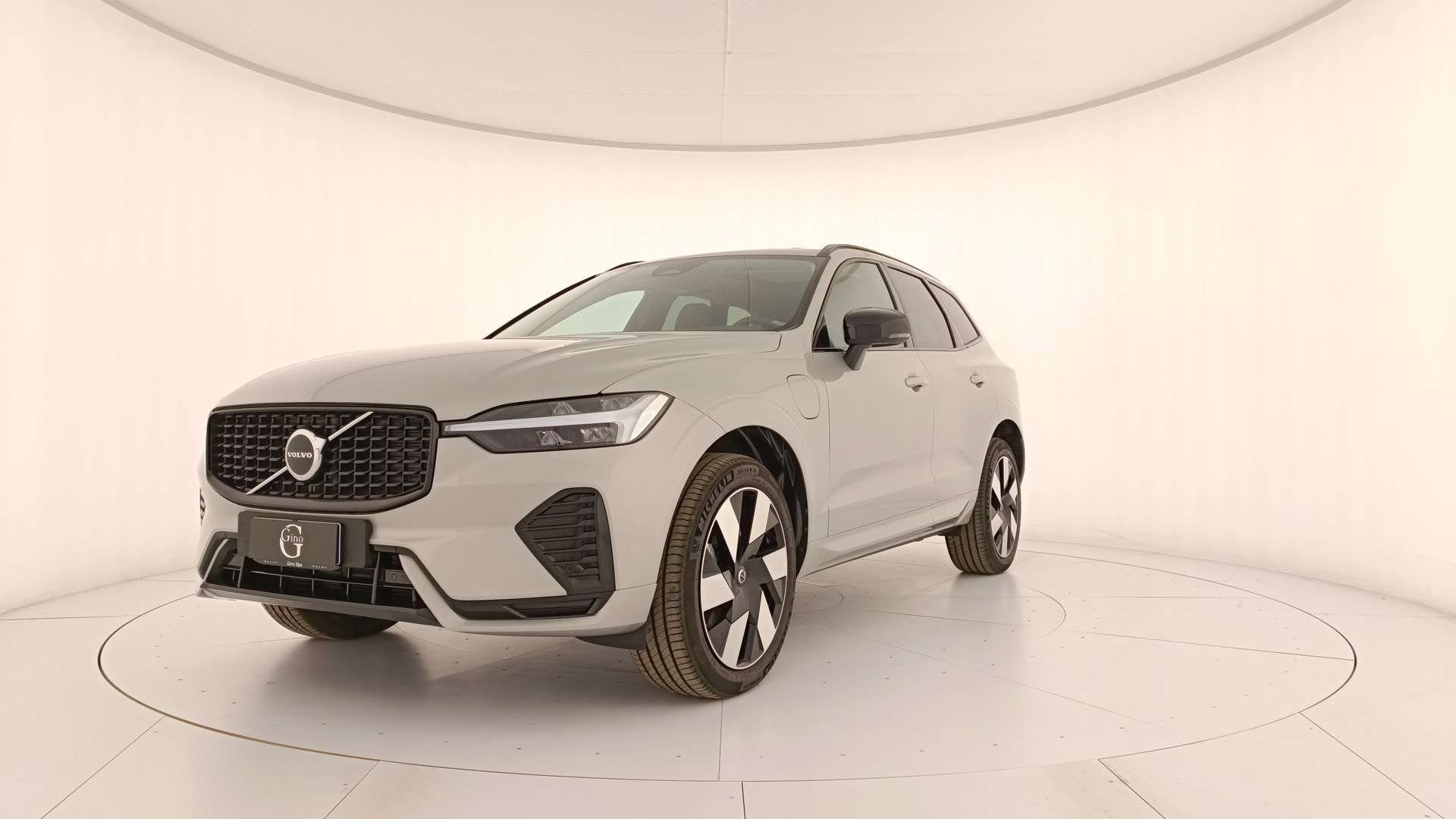 Volvo XC60 T6 Plus - 2025 - Joinsteer - #1