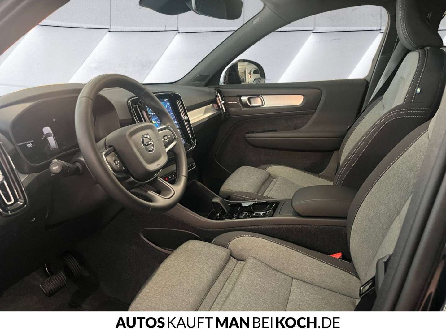 Volvo XC40 B3 Plus - 2025 - Joinsteer - #5