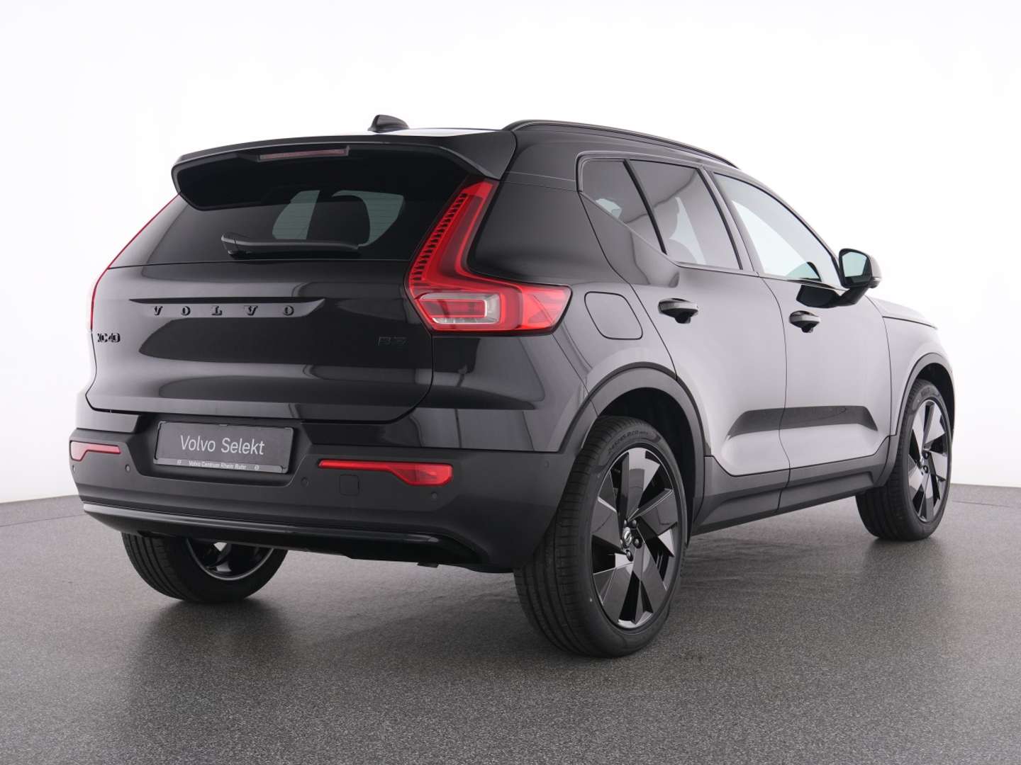 Volvo XC40 B3 Plus - 2025 - Joinsteer - #2