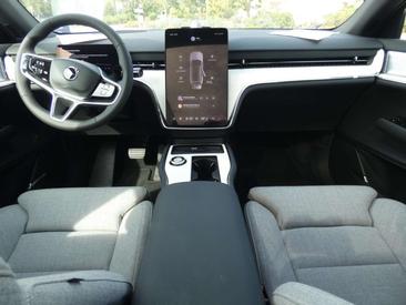 Volvo EX90 Twin Motor — photo 5