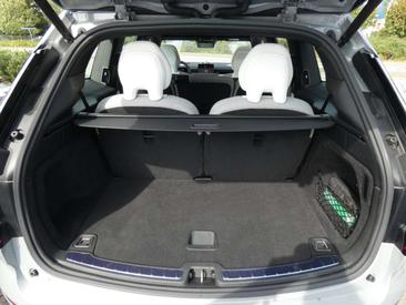 Volvo EX90 Twin Motor — photo 9