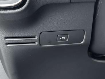Volvo C40 Twin Motor Ultimate — photo 13
