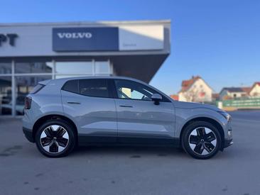 Volvo EX30 Core — photo 3