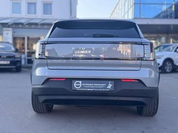 Volvo EX30 Core — photo 5
