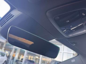 Volvo EX30 Core — photo 11