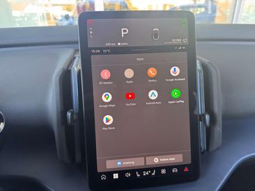 Volvo EX30 Core — photo 13