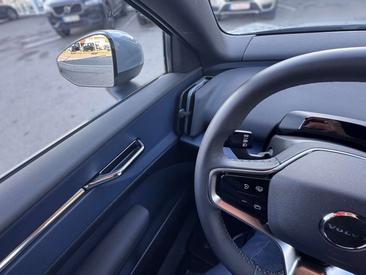 Volvo EX30 Core — photo 14