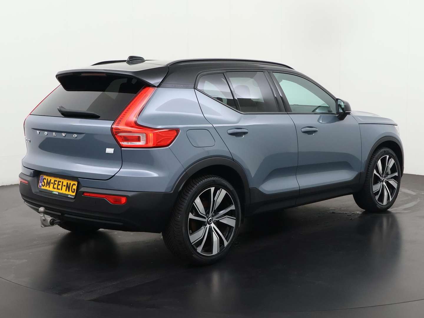 Volvo XC40 T4 Recharge R-Design - 2022 - Joinsteer - #1