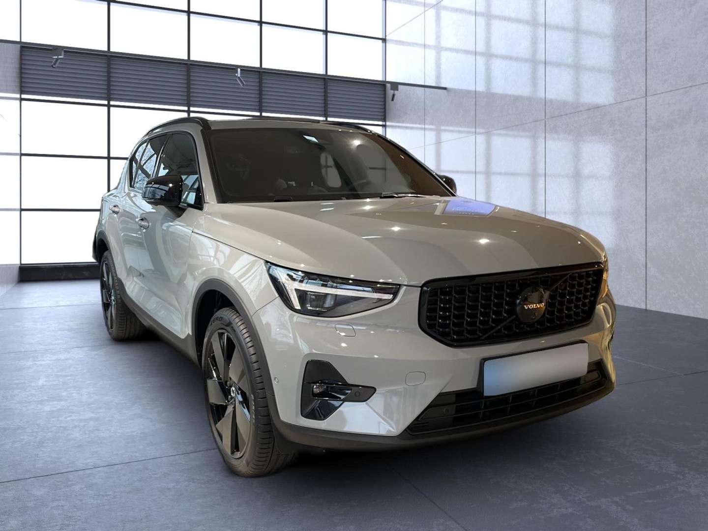 Volvo XC40 B3 Plus - 2025 - Joinsteer - #4