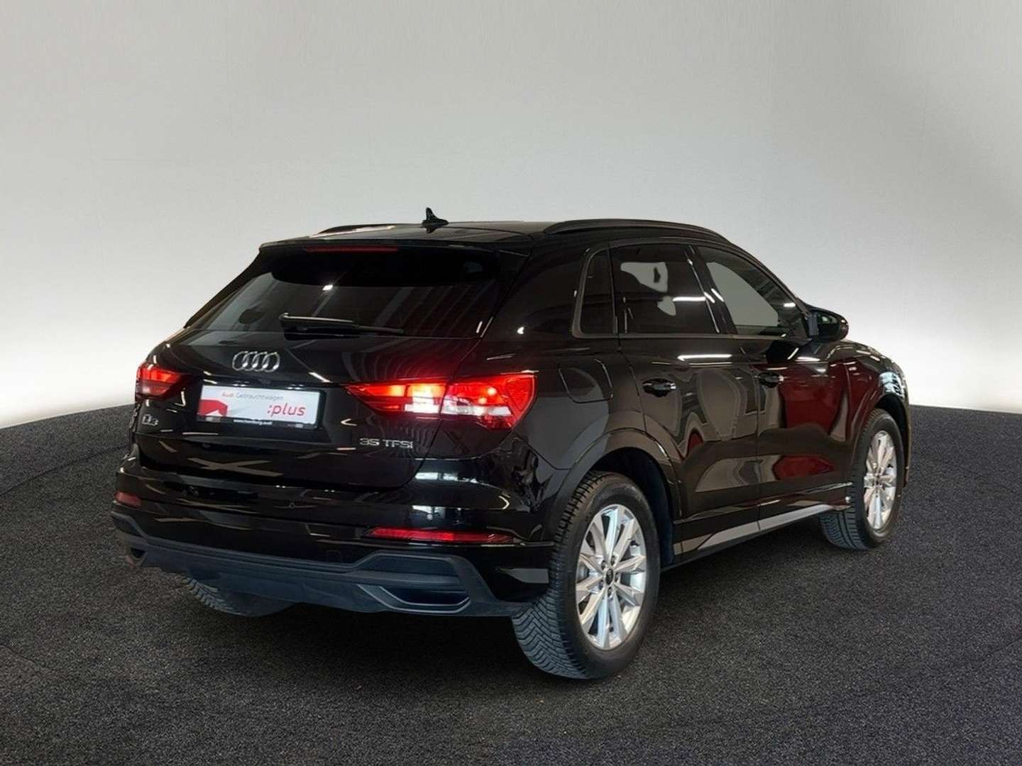 Audi Q3 S Line 35 TFSI - 2023 - Joinsteer - #3