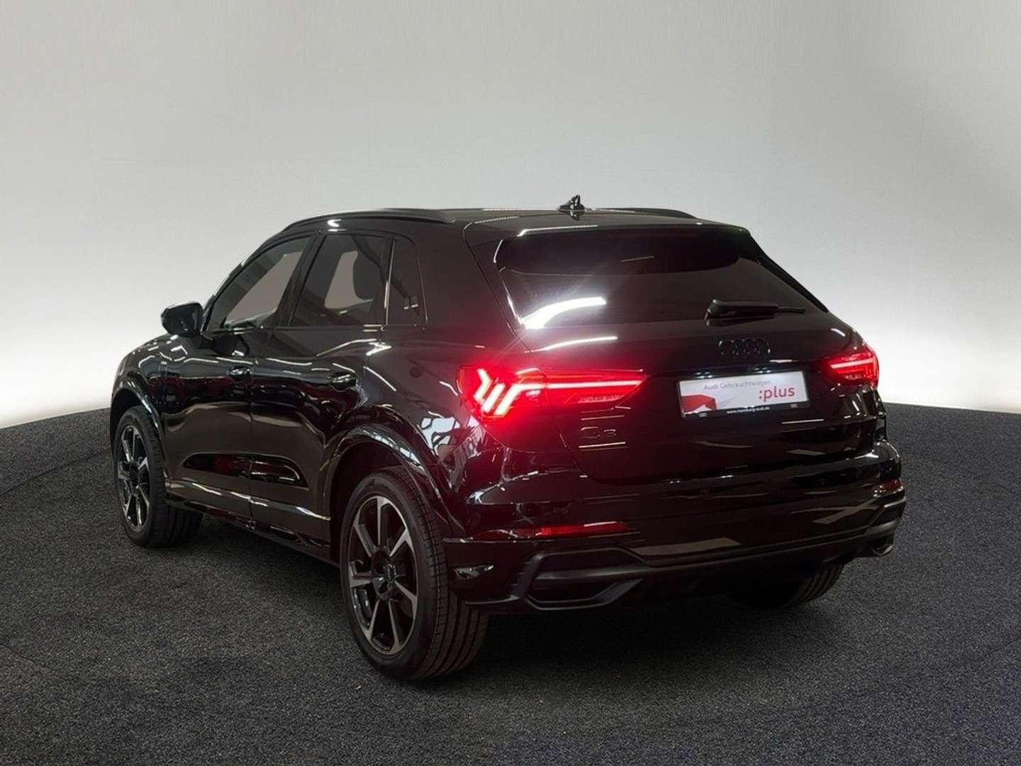 Audi Q3 S Line 45 TFSI E - 2022 - Joinsteer - #2