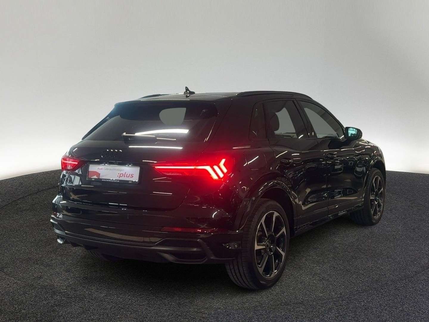 Audi Q3 S Line 45 TFSI E - 2022 - Joinsteer - #3