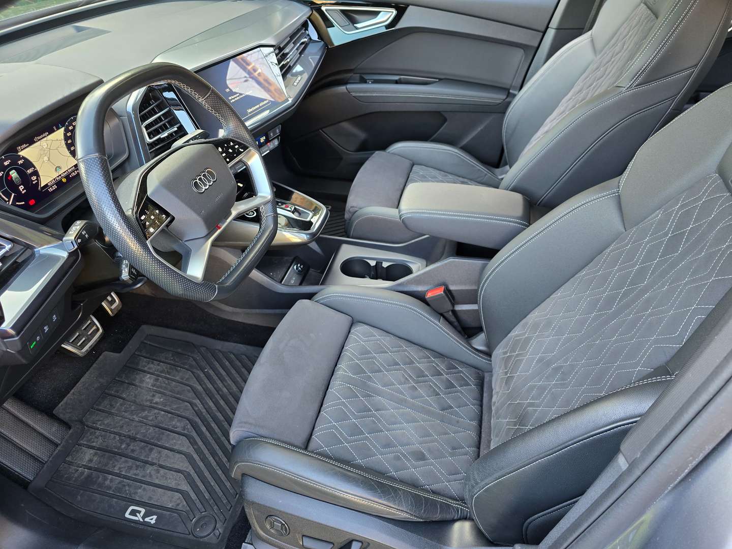 Audi Q4 E-tron Sportback S LINE - 2024 - Joinsteer - #12