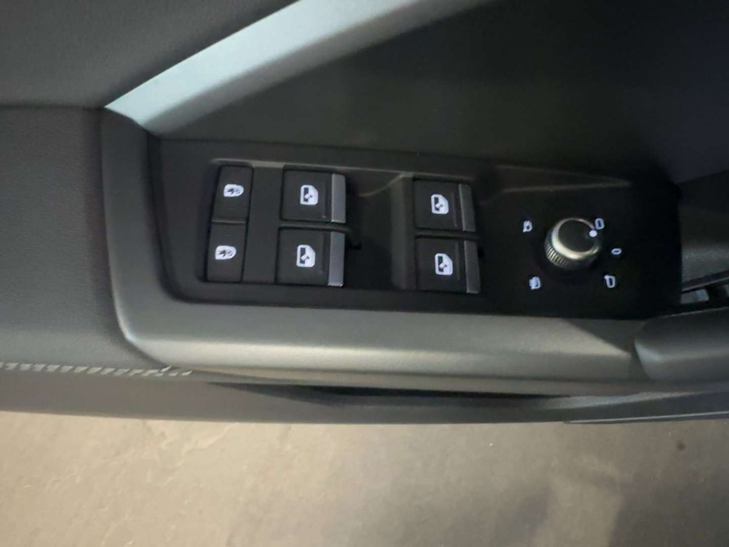 Audi Q3 S Line 45 TFSI E - 2022 - Joinsteer - #12
