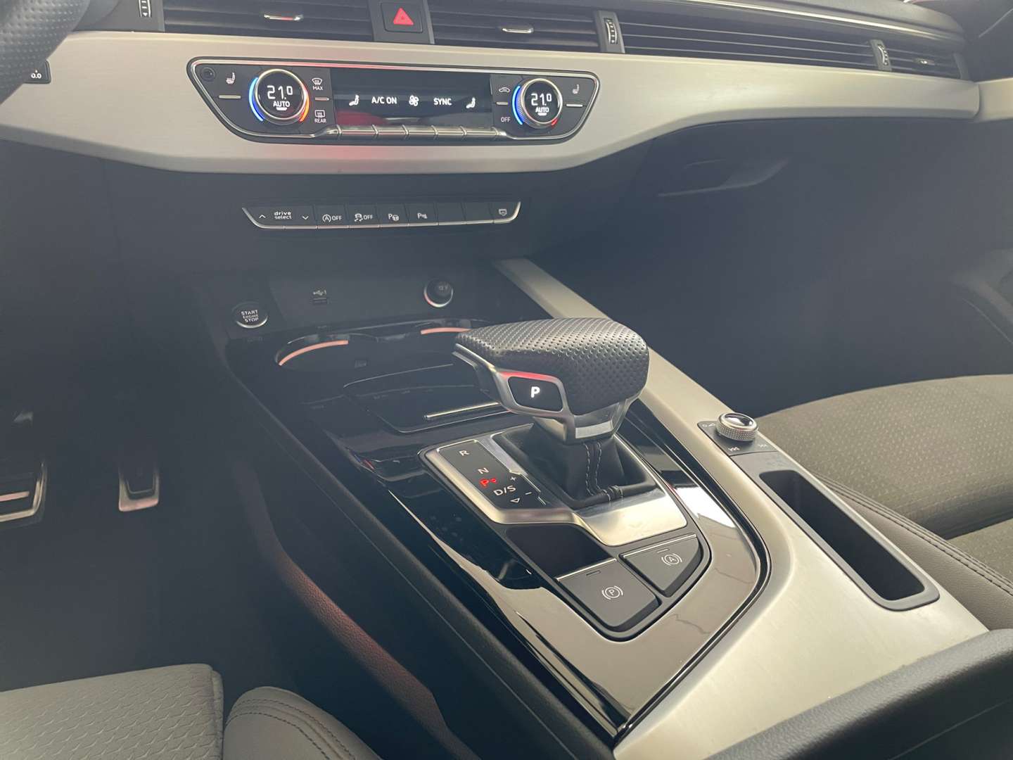 Audi A4 S Line 40 TFSI - 2023 - Joinsteer - #5