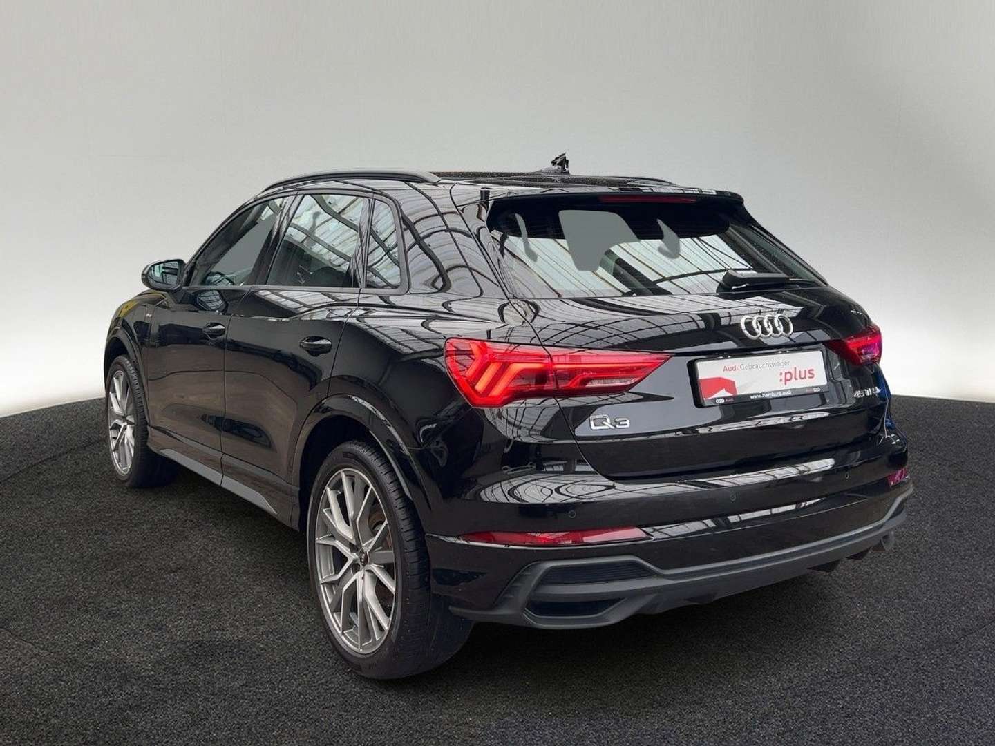 Audi Q3 S Line 45 TFSI E - 2022 - Joinsteer - #2