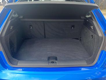 Audi RSQ3 Sportback — photo 7